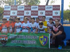 Escola do SPFC e Escolinha Adriano Rodrigues fazem jogos emocionantes