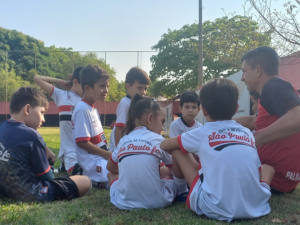 Escola do São Paulo FC Palmas brilha em amistosos contra o FlaPorto